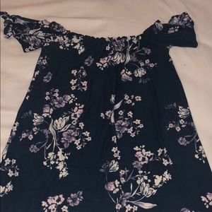 Really cute floral dress!
